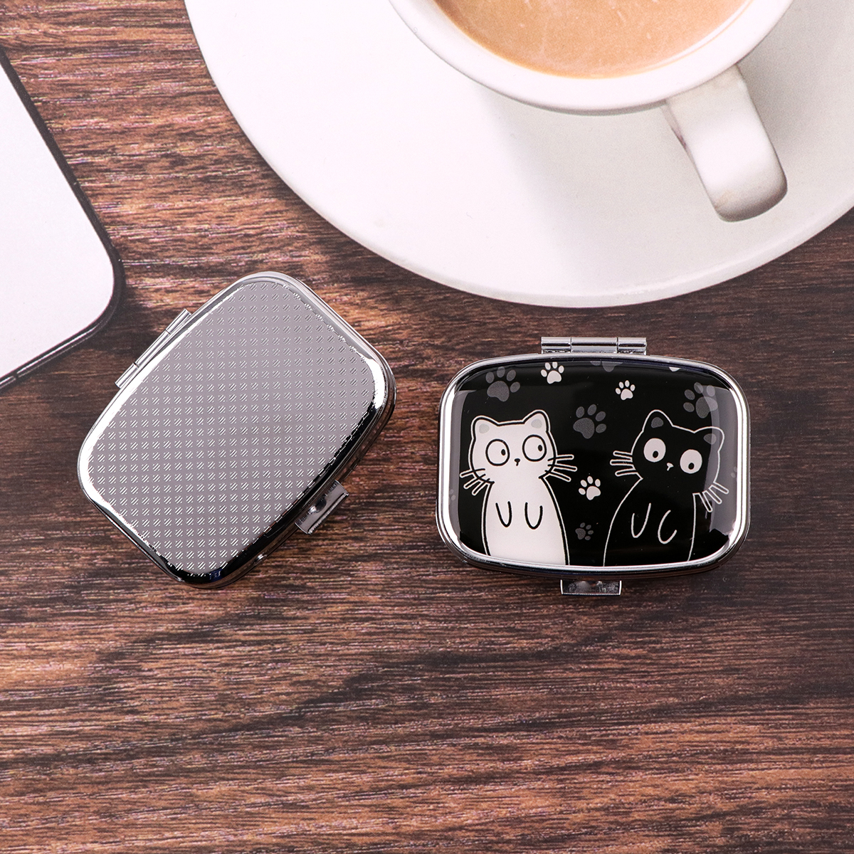 Cartoon Black And White Cat Tr - Tablet Accessories Case 리뷰 및 가격